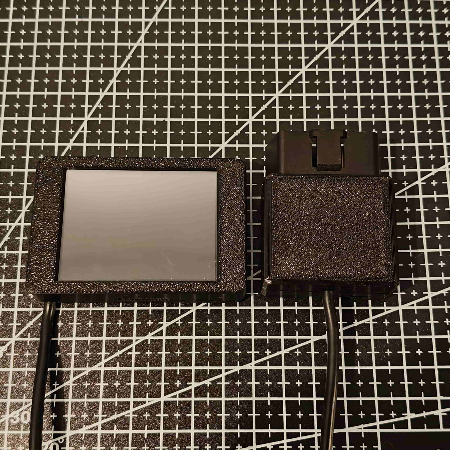 DPF Monitor Legacy – display and OBD2 module